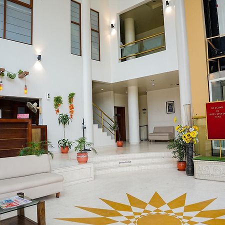 Hotel Viva Inn Yerandwane Eksteriør bilde